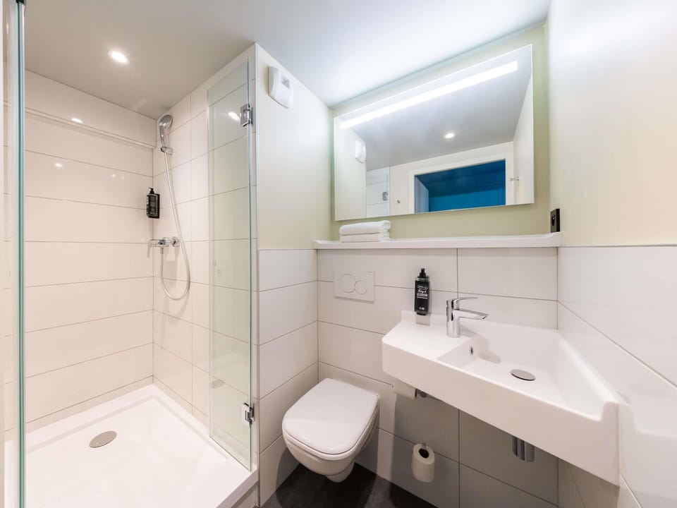 In-room safe, desk, blackout drapes, soundproofing