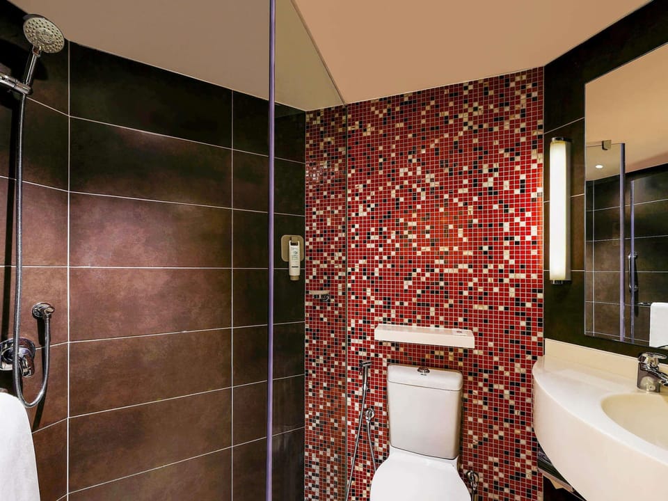 Superior Twin Room (2 Complimentary beers per Day) | Premium bedding, memory foam beds, minibar, in-room safe
