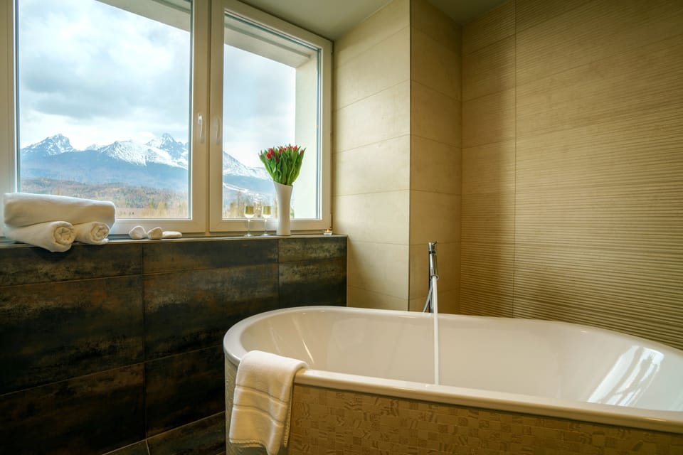 Family Superior | Deep soaking bathtub