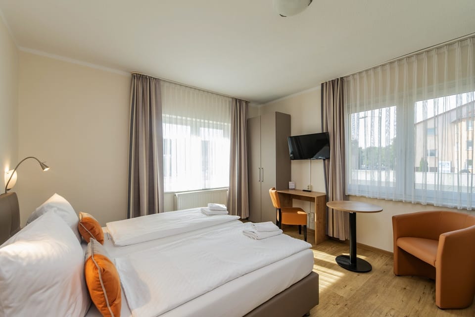 Standard Double Room | Desk, soundproofing, rollaway beds, free WiFi
