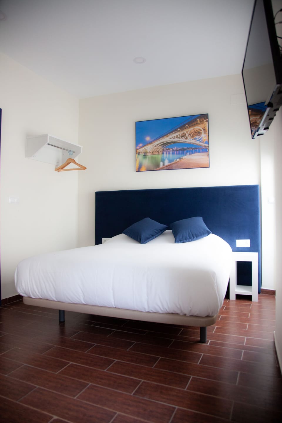Family Room | Free cribs/infant beds, free WiFi, bed sheets