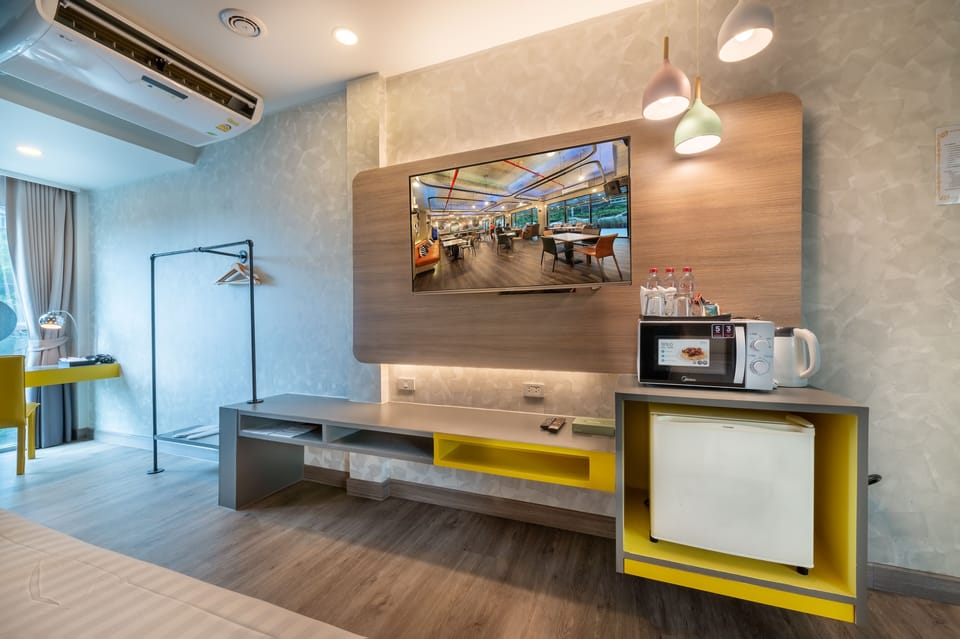 Deluxe Triple Room | Room amenity