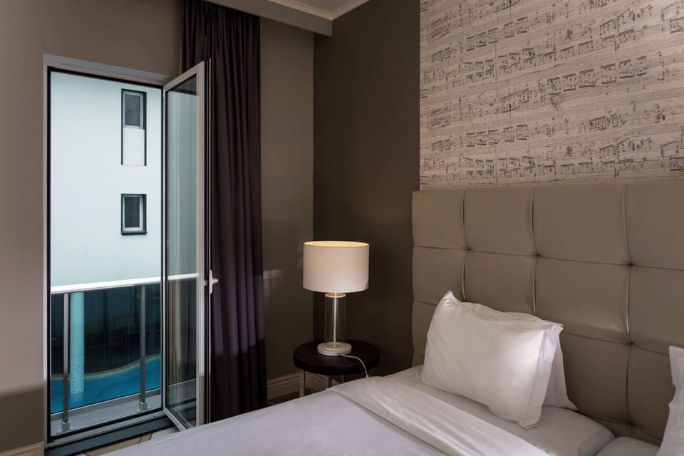 Superior Double or Twin Room | Minibar, desk, free WiFi, bed sheets