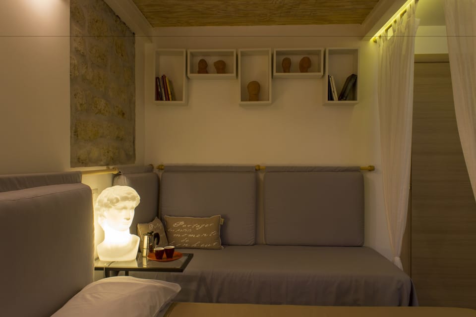 1 bedroom, individually decorated, individually furnished, soundproofing