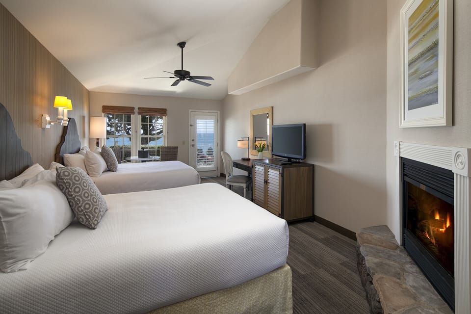 In-room safe, desk, laptop workspace, iron/ironing board