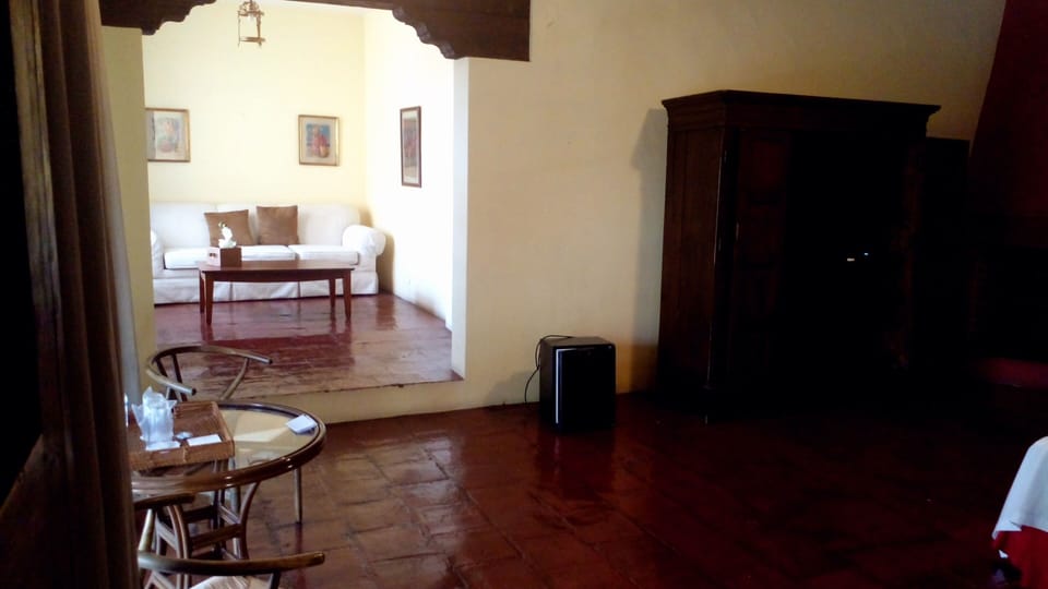 Presidential Suite, Sauna | Desk, iron/ironing board (on request)