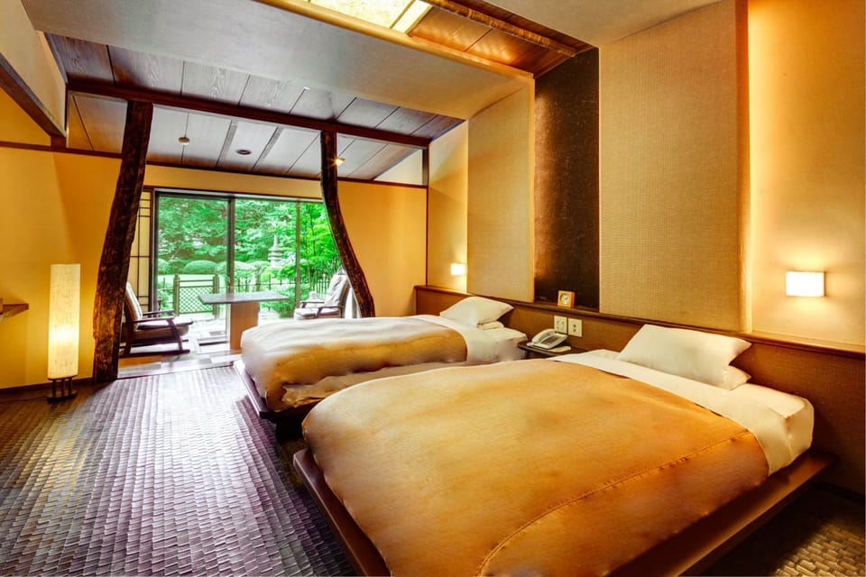 Luxury Twin with Garden & Open Air Bath | Minibar, in-room safe, desk, blackout drapes