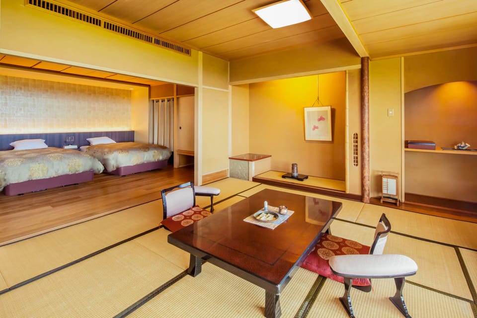 Mountain View Japanese Western Room | Minibar, in-room safe, desk, blackout drapes