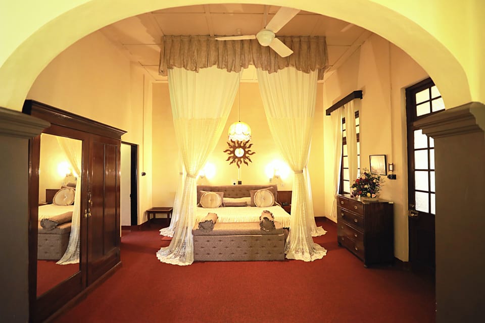Presidential Room | In-room safe, individually furnished, desk, soundproofing