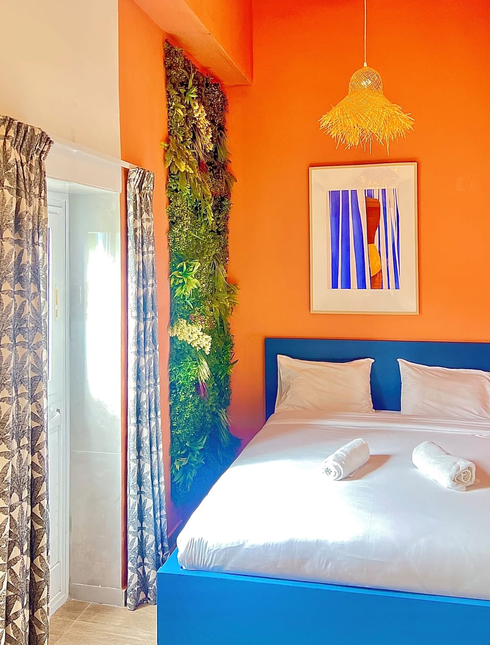 Comfort Double Room, Private Bathroom | In-room safe, desk, free WiFi, bed sheets