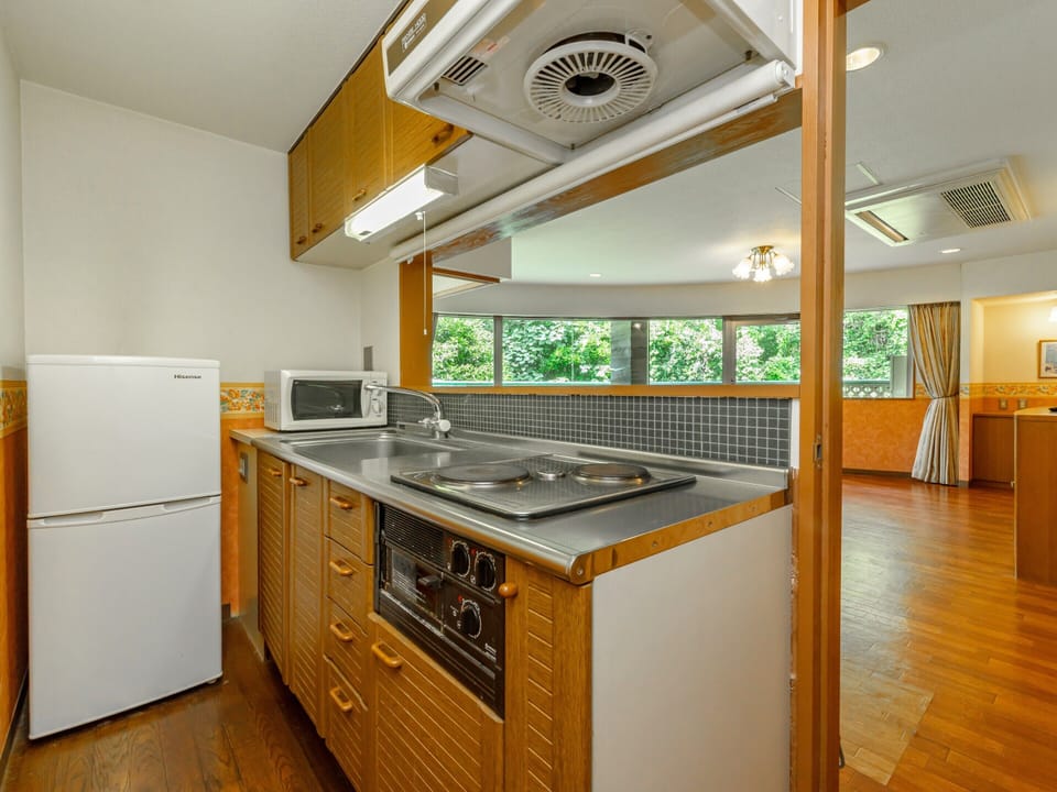 Dog Friendly Room Premium Japanese-Western-Style (Non-smoking) | Private kitchen | Fridge, microwave, stovetop, rice cooker