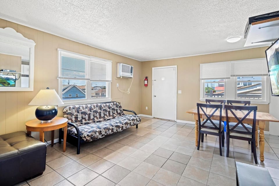 Apartment, 2 Bedrooms | Free WiFi, bed sheets