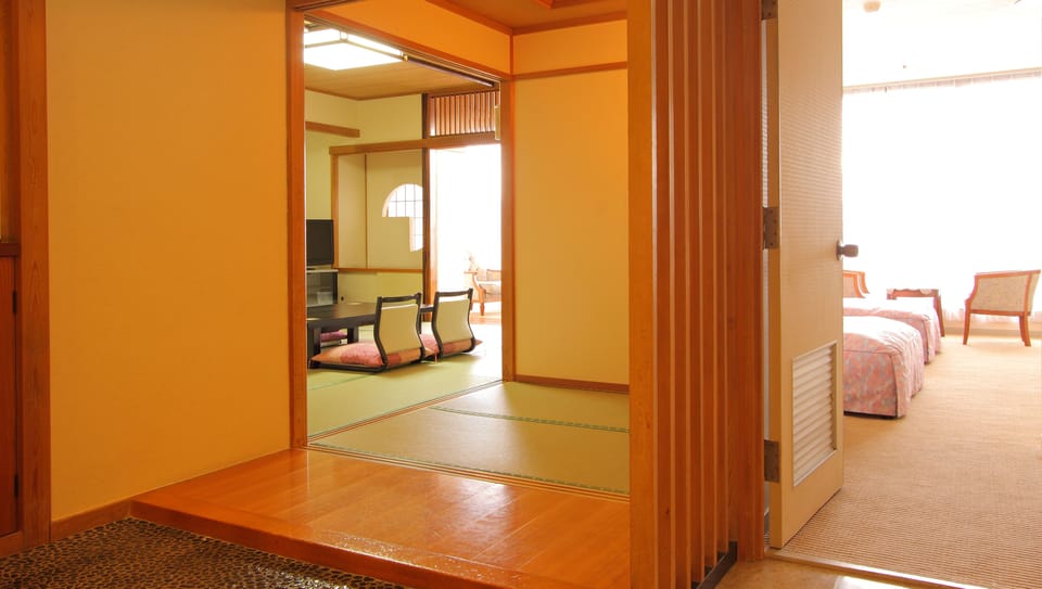 Japanese Western Style Room (Tatami 10 mats + Twin beds) | In-room safe, desk, laptop workspace, iron/ironing board