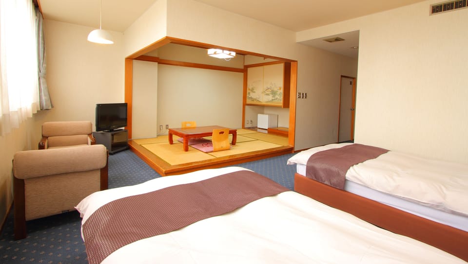 Japanese Western Style Room | In-room safe, free WiFi, bed sheets, wheelchair access