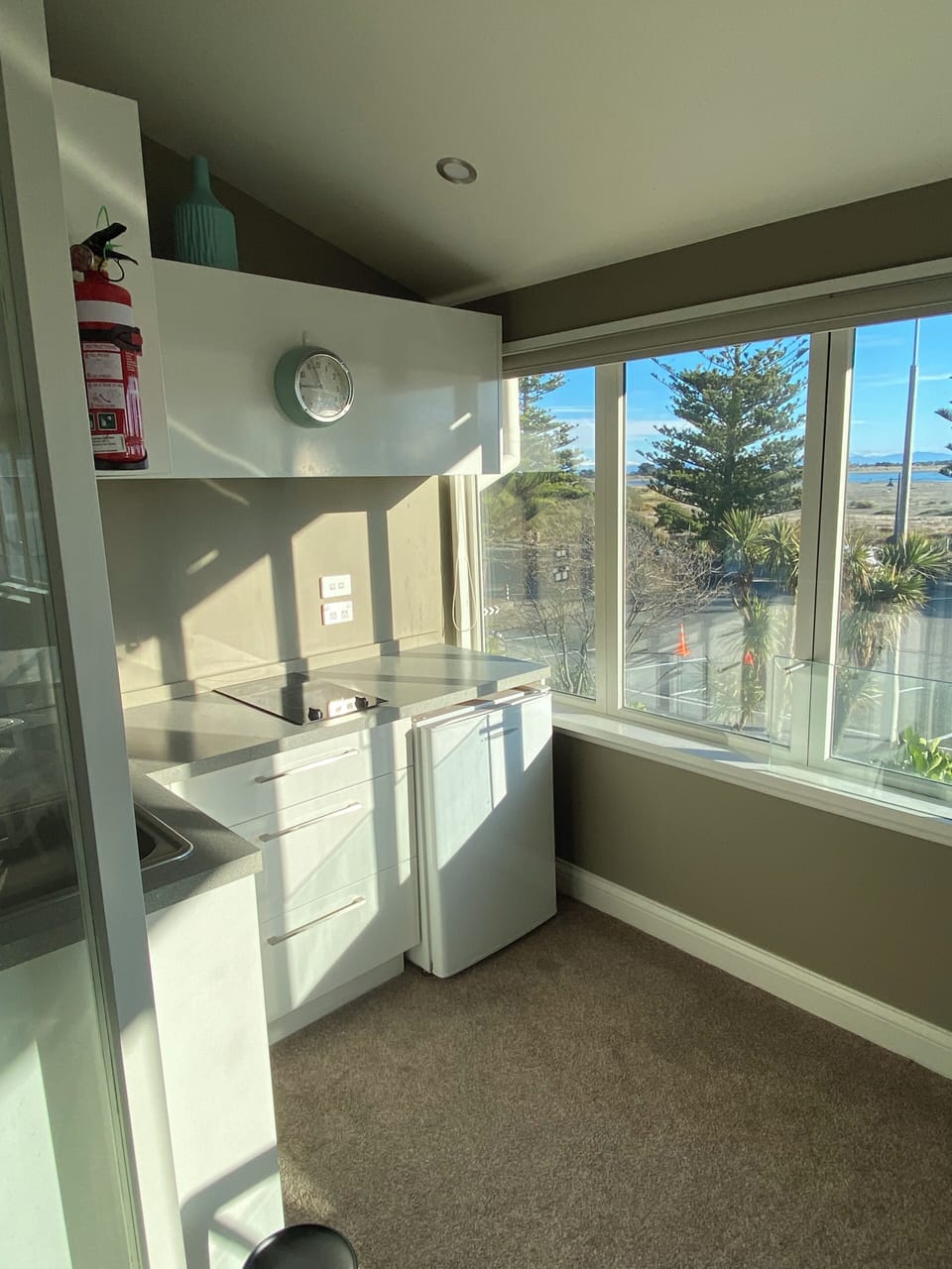 Panoramic Apartment | Private kitchen | Coffee/tea maker, fridge, microwave, electric kettle