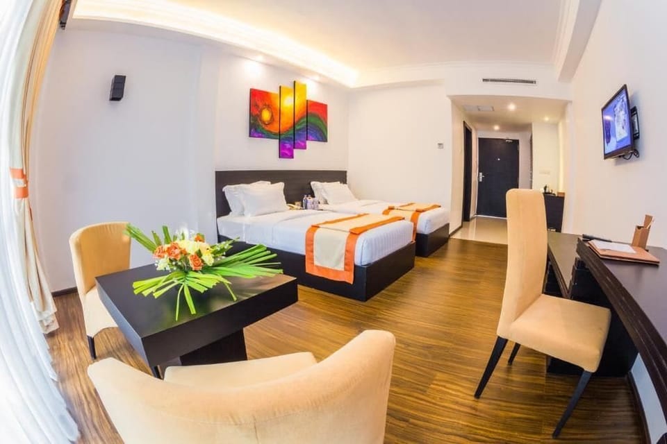 Premium bedding, minibar, in-room safe, desk