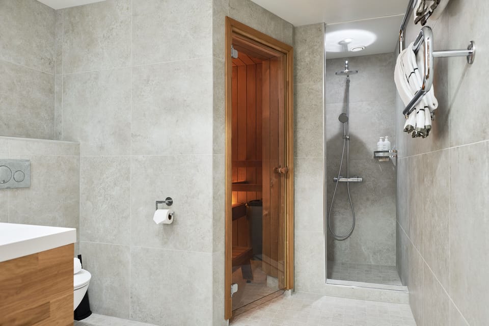 Free toiletries, hair dryer, bidet, towels