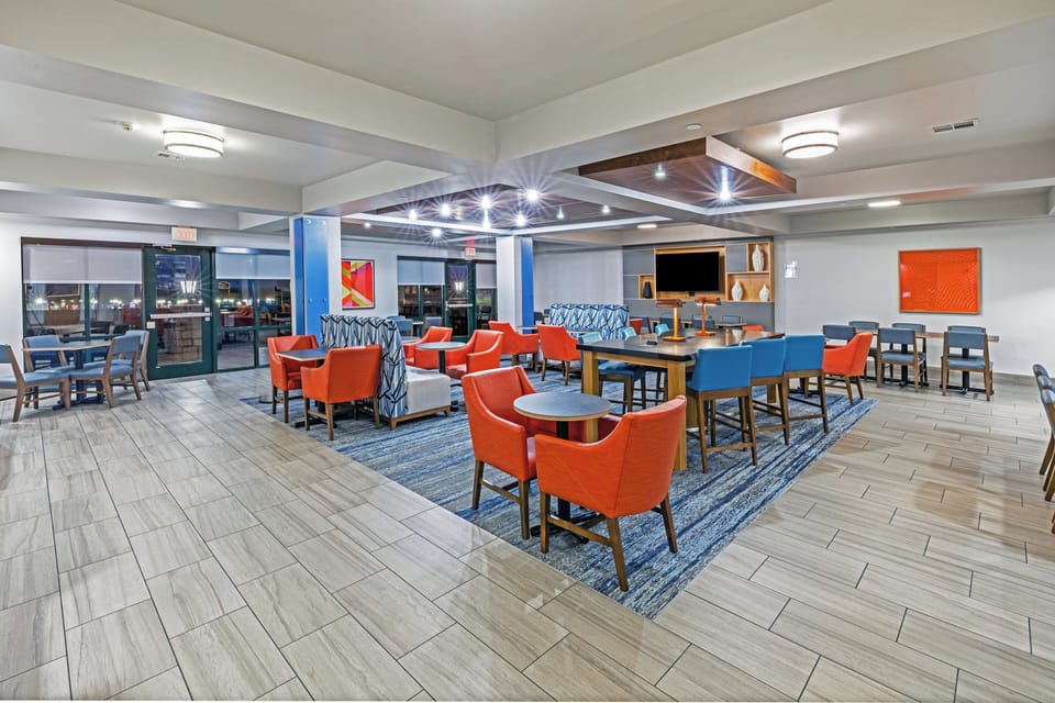 Free buffet breakfast