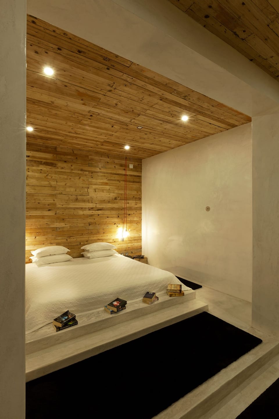 Down comforters, minibar, in-room safe, free WiFi