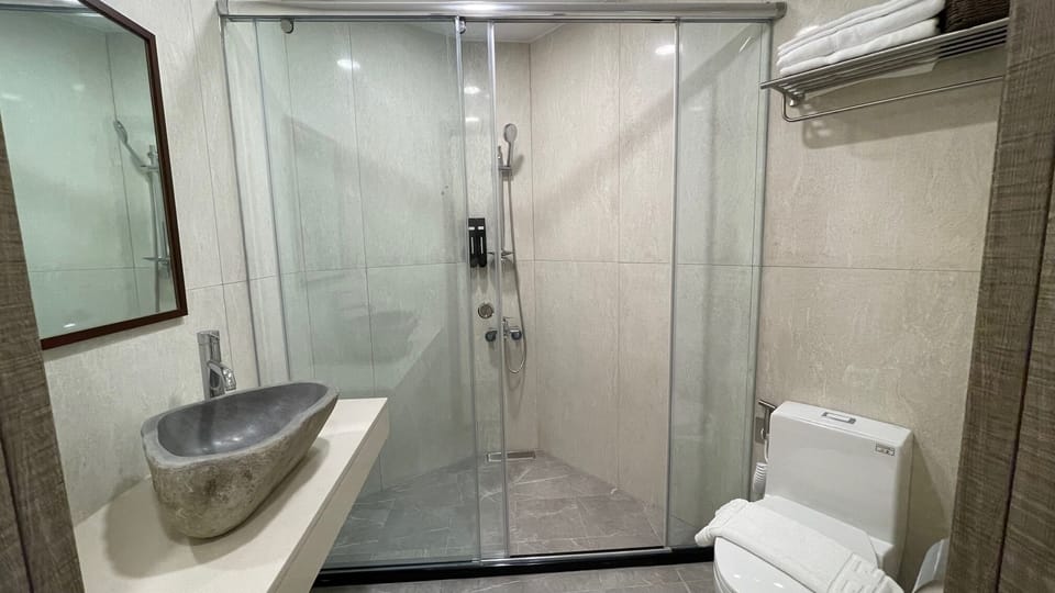 Double Room, Mountain View | Bathroom | Free toiletries, hair dryer, slippers, towels