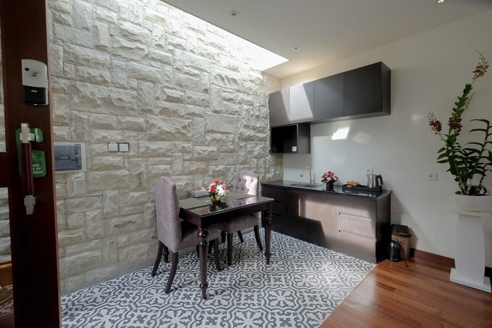 Luxury Villa, 1 King Bed, Jetted Tub, Pool View (Jacuzzi) | Private kitchen | Full-size fridge, microwave, dishwasher, coffee/tea maker