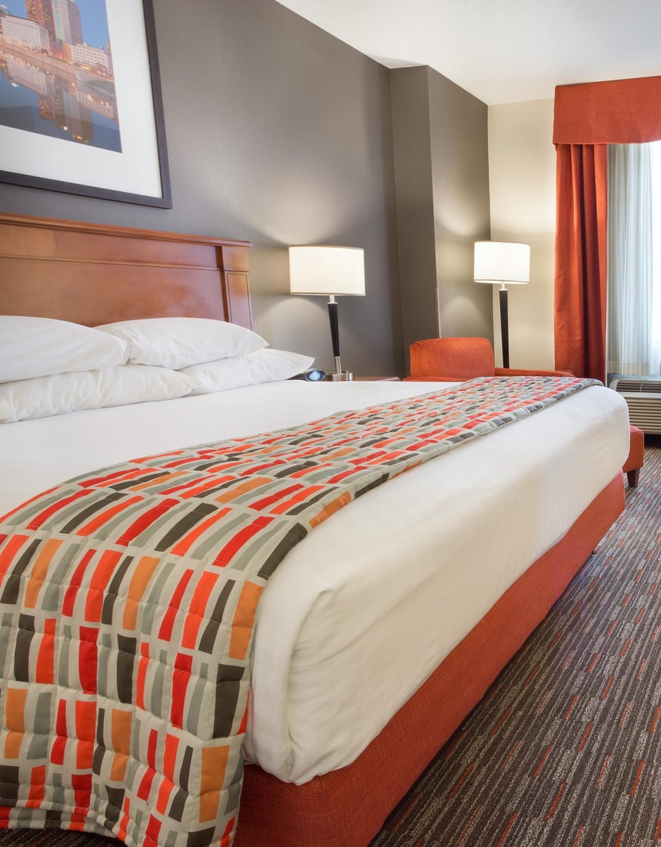 Pillowtop beds, desk, laptop workspace, blackout drapes