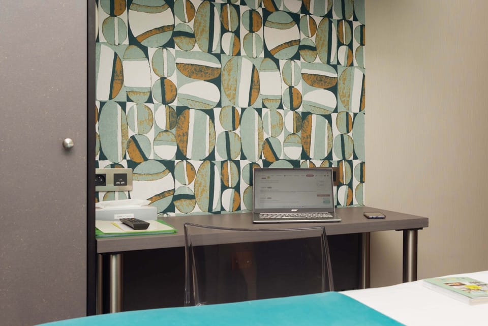 Premium bedding, individually decorated, individually furnished, desk