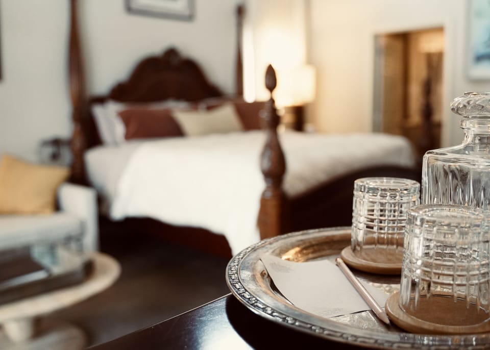 Appalachian | Premium bedding, Tempur-Pedic beds, iron/ironing board, free WiFi