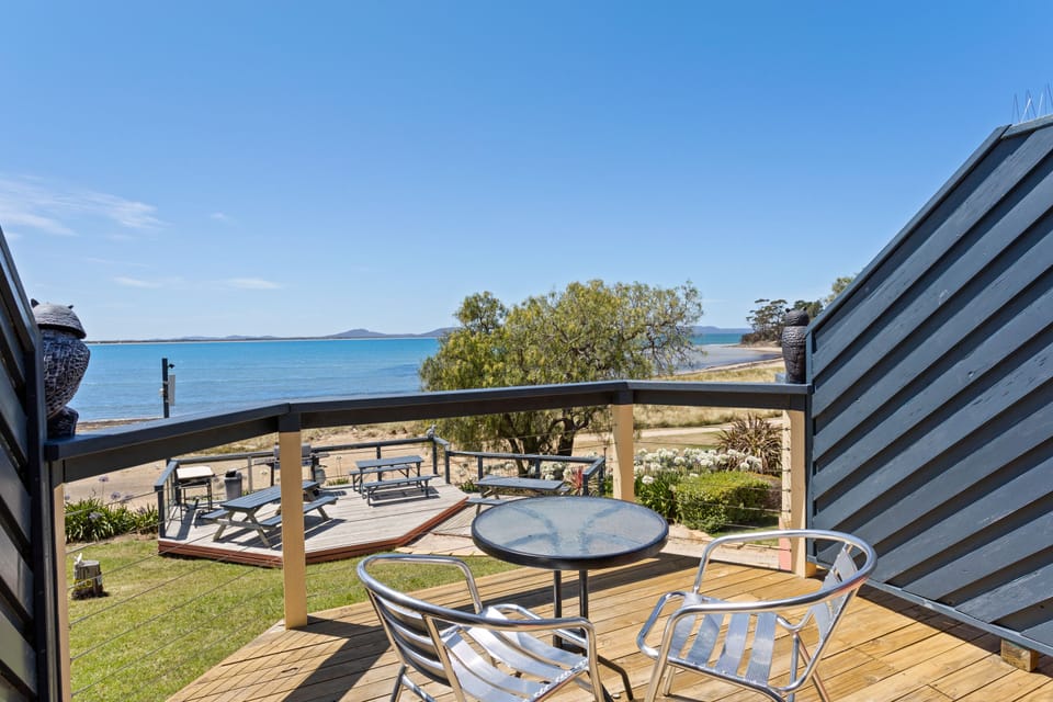 Standard Double Room, Non Smoking, Balcony | Water view