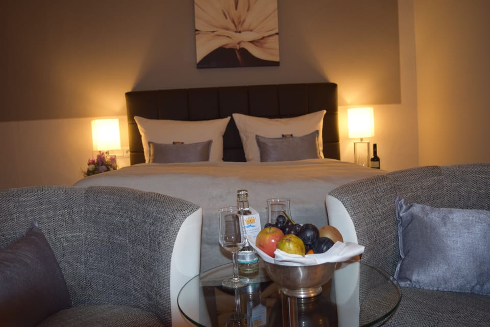 Superior Single Room | 1 bedroom, premium bedding, minibar, in-room safe