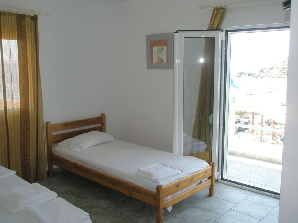 Studio, Sea View (For 3) | Soundproofing, free WiFi