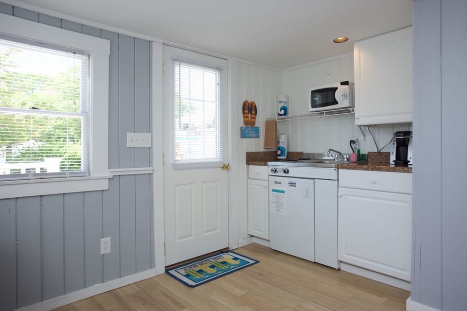 20 Studio Cottage | Desk, free WiFi, bed sheets