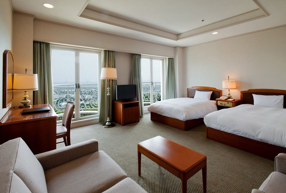 Standard Twin Room Non Smoking | Minibar, free WiFi, bed sheets