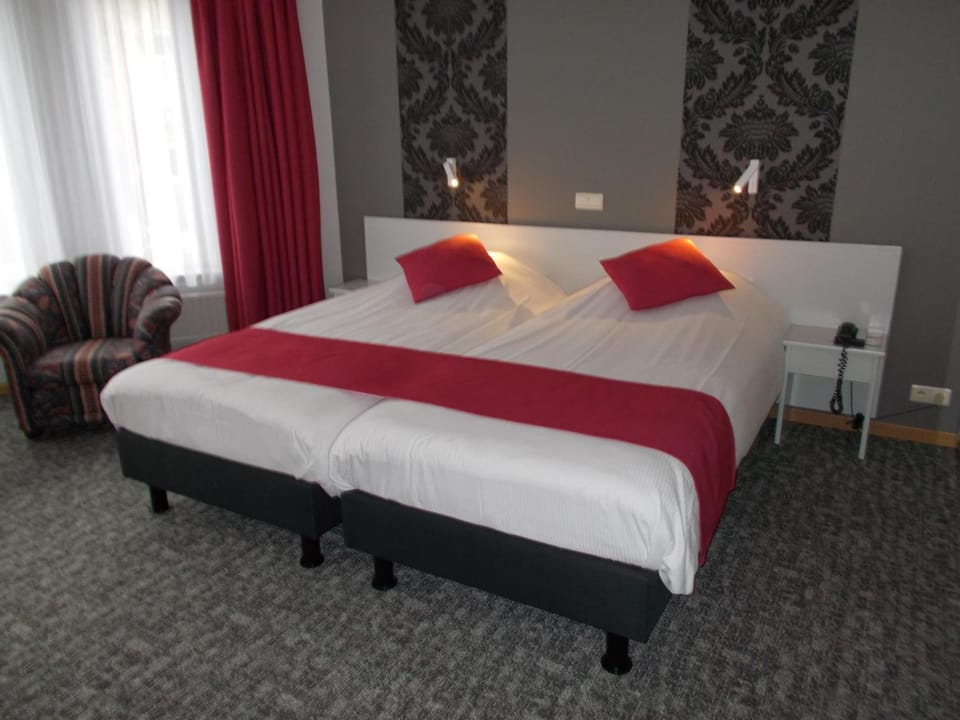 In-room safe, desk, free cribs/infant beds, free WiFi