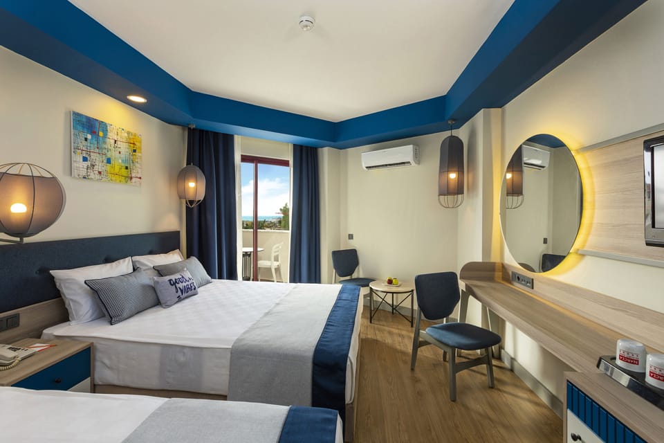 Minibar, desk, free WiFi, bed sheets