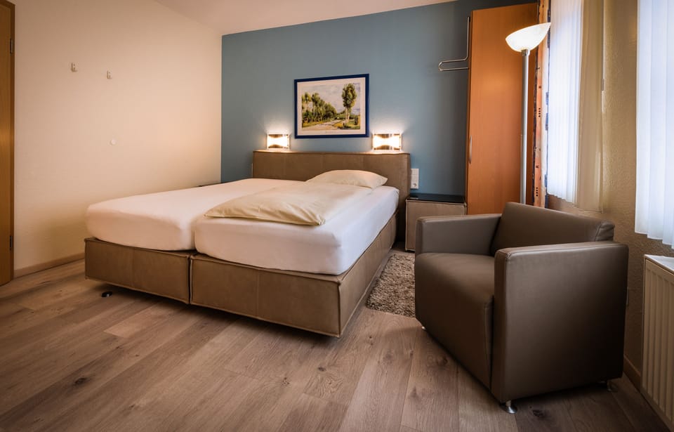 Egyptian cotton sheets, premium bedding, desk, soundproofing