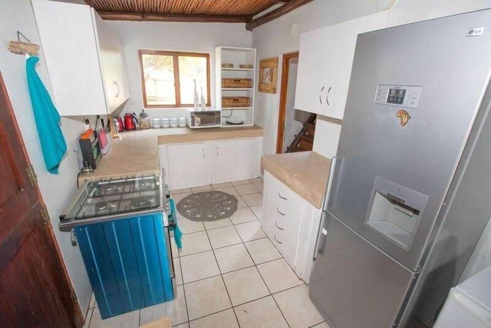 Standard House | Private kitchen | Electric kettle