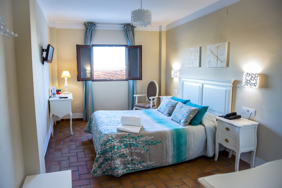 Double Room | Select Comfort beds, in-room safe, desk, laptop workspace