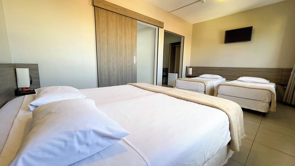 Deluxe Quadruple Room | Free WiFi, bed sheets, wheelchair access