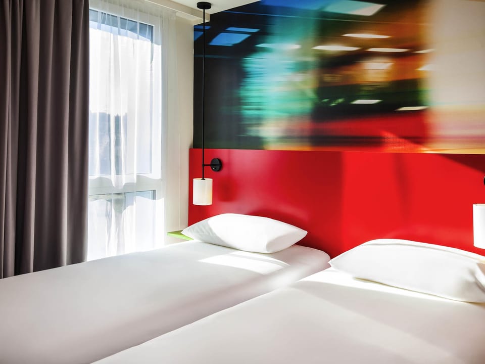 Standard Room, 2 Twin Beds | Pillowtop beds, desk, soundproofing, free WiFi