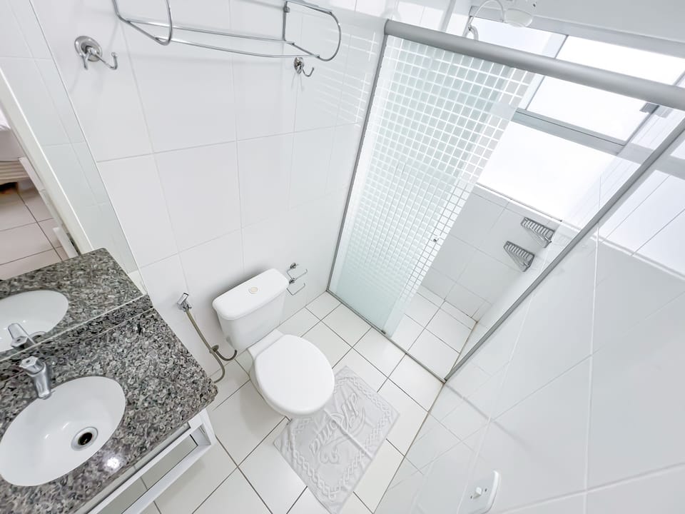Shower, towels, soap, shampoo