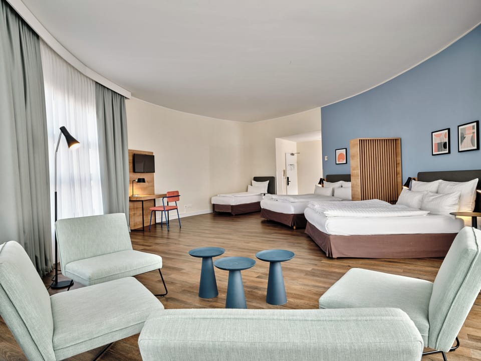 Family Room, 2 Queen Beds, Balcony (Premium) | Hypo-allergenic bedding, in-room safe, desk, soundproofing