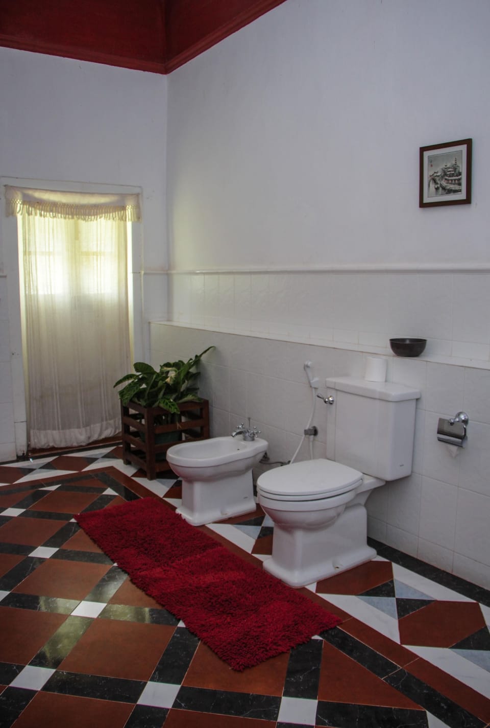 Deluxe Double or Twin Room, Valley View, Mountainside | Bathroom | Slippers, towels