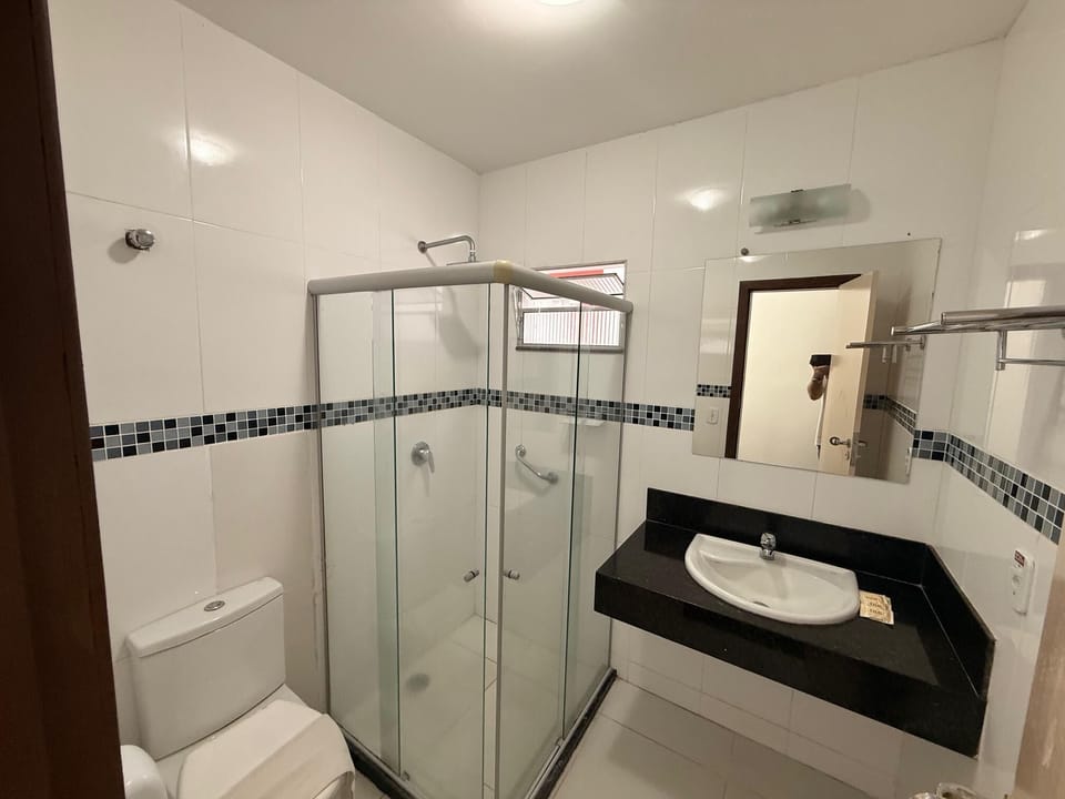 Bathroom | Free toiletries