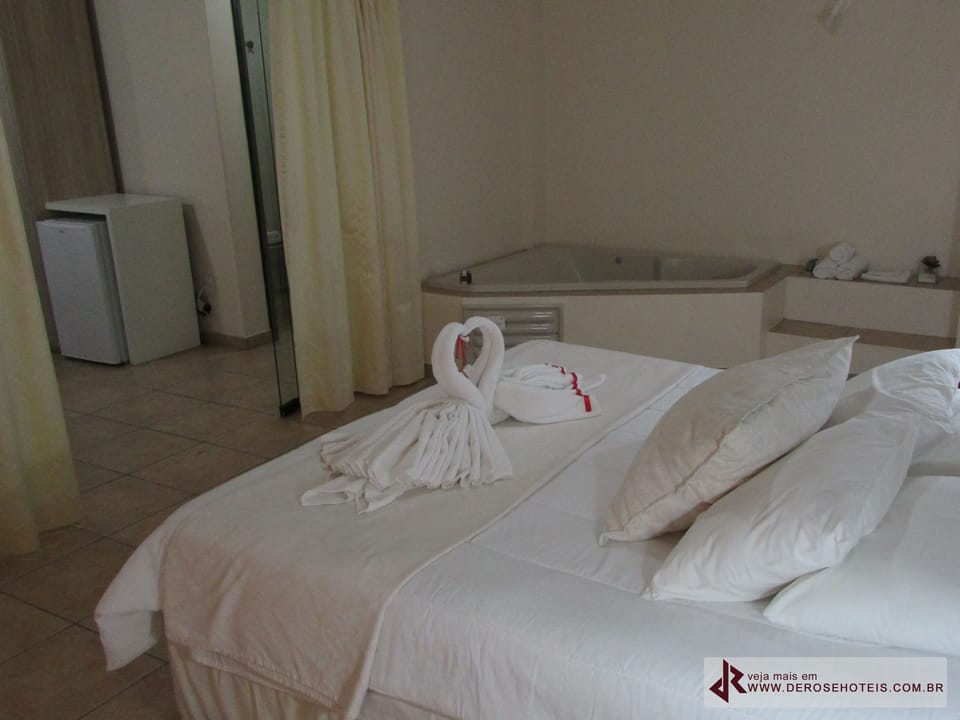 Suite, City View | In-room safe, free WiFi, bed sheets