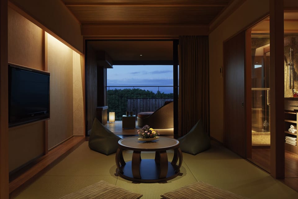 [Mt. Fuji view] Japanese-Western room with private bath+terrace | In-room safe, individually decorated, individually furnished