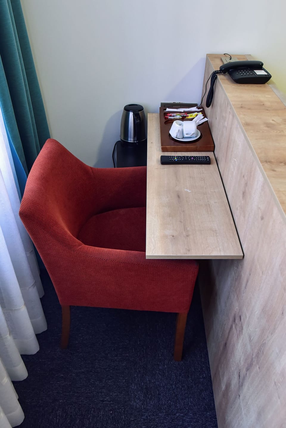 Family Suite | Hypo-allergenic bedding, desk, laptop workspace, soundproofing