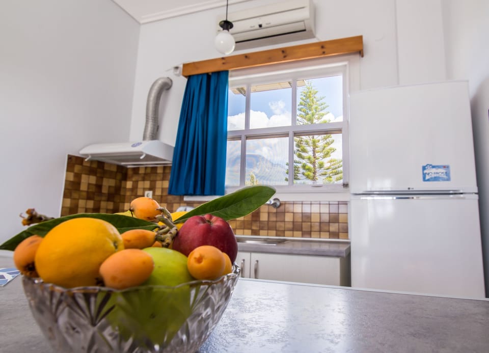 Comfort Studio, 1 Bedroom, Sea View | Tempur-Pedic beds, free WiFi