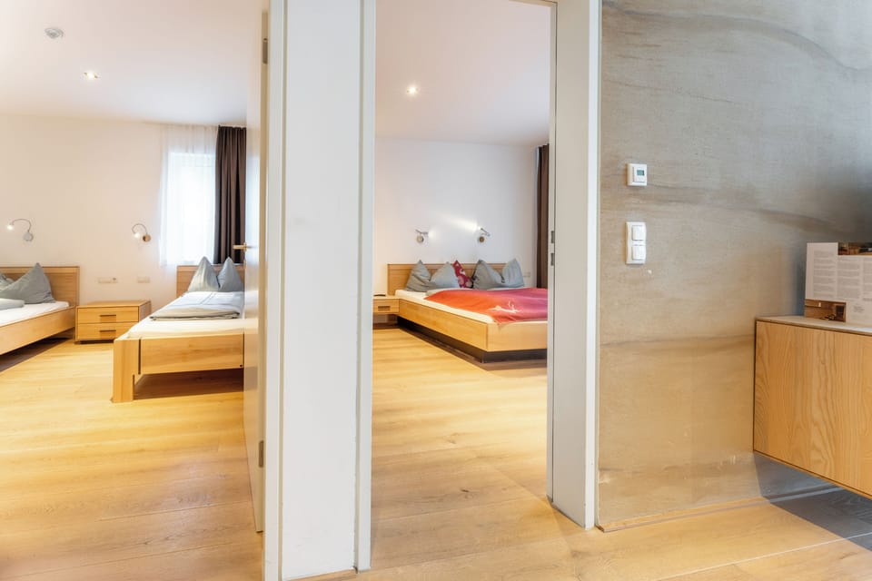 Exclusive Apartment, 2 Bedrooms, Terrace, Mountain View | Hypo-allergenic bedding, in-room safe, blackout drapes, soundproofing