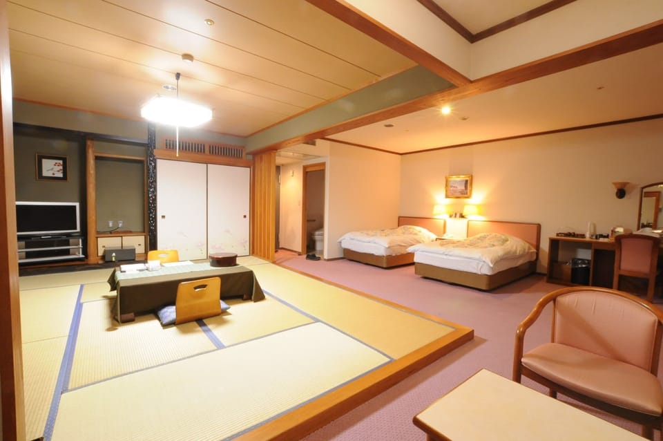 Japanese Western Style Family Room (Shared Bathroom) | In-room safe, WiFi (free)